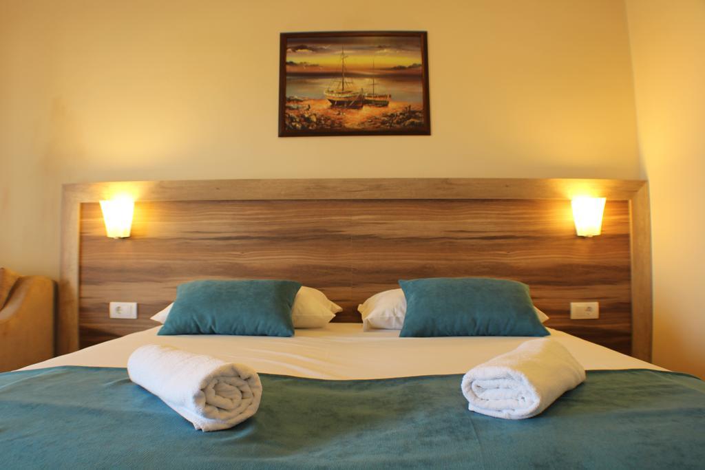 Apartments Kan Ulcinj Exterior photo