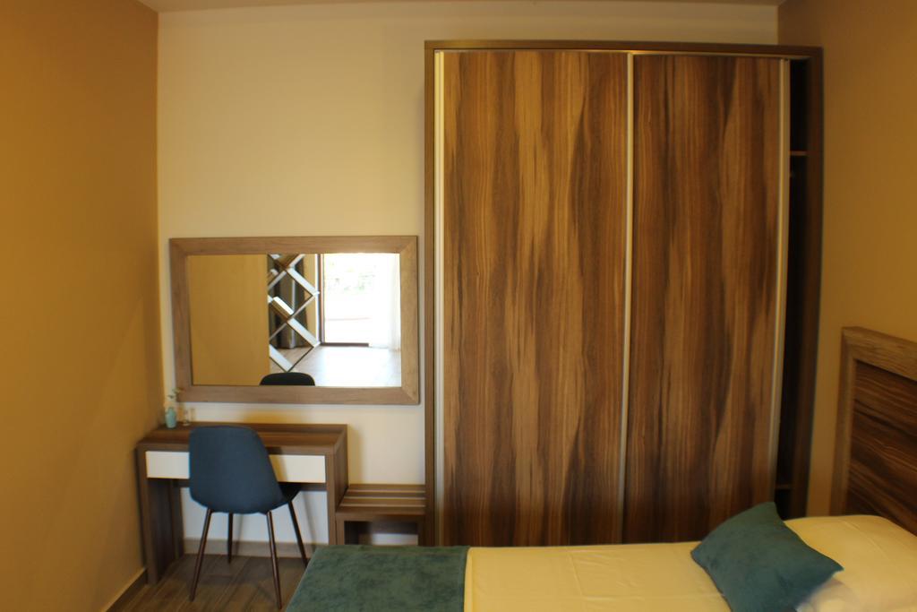 Apartments Kan Ulcinj Exterior photo