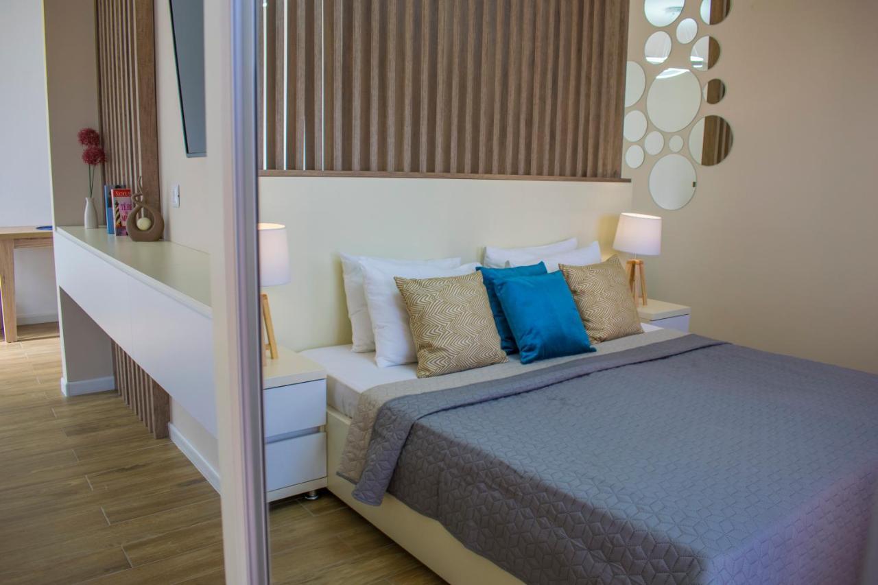 Apartments Kan Ulcinj Exterior photo